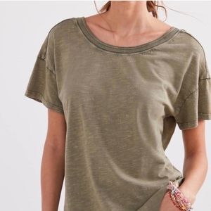 Pilcro Anthropologie Women's Size XS V Back Ruched Back Tunic Tee